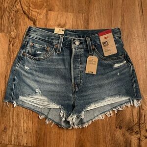 NWT Levi's Blue Jean Shorts